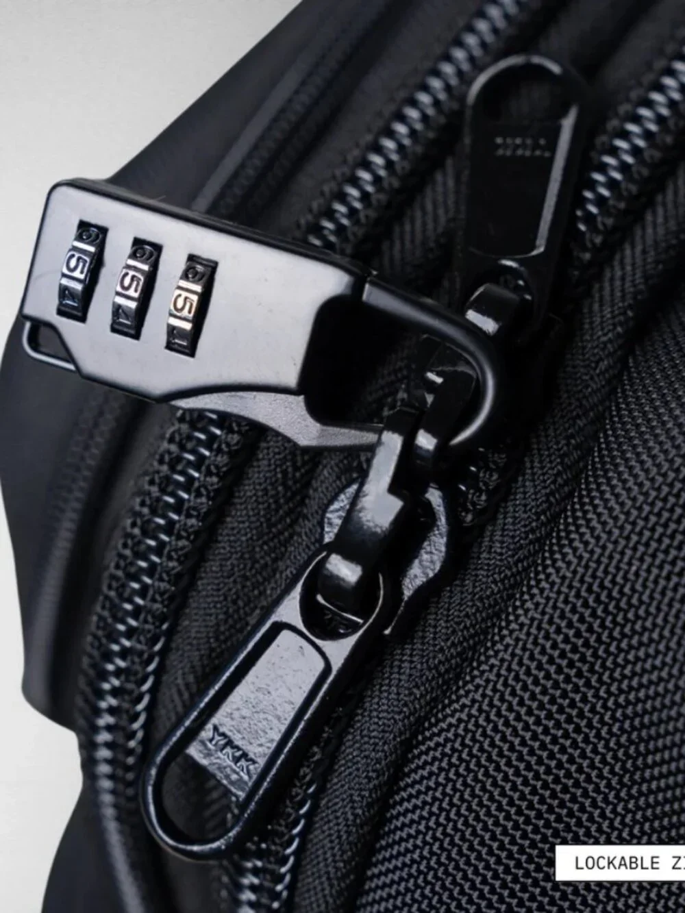 Oono Backpack V3.5 20L + Free Travel Essential Kit